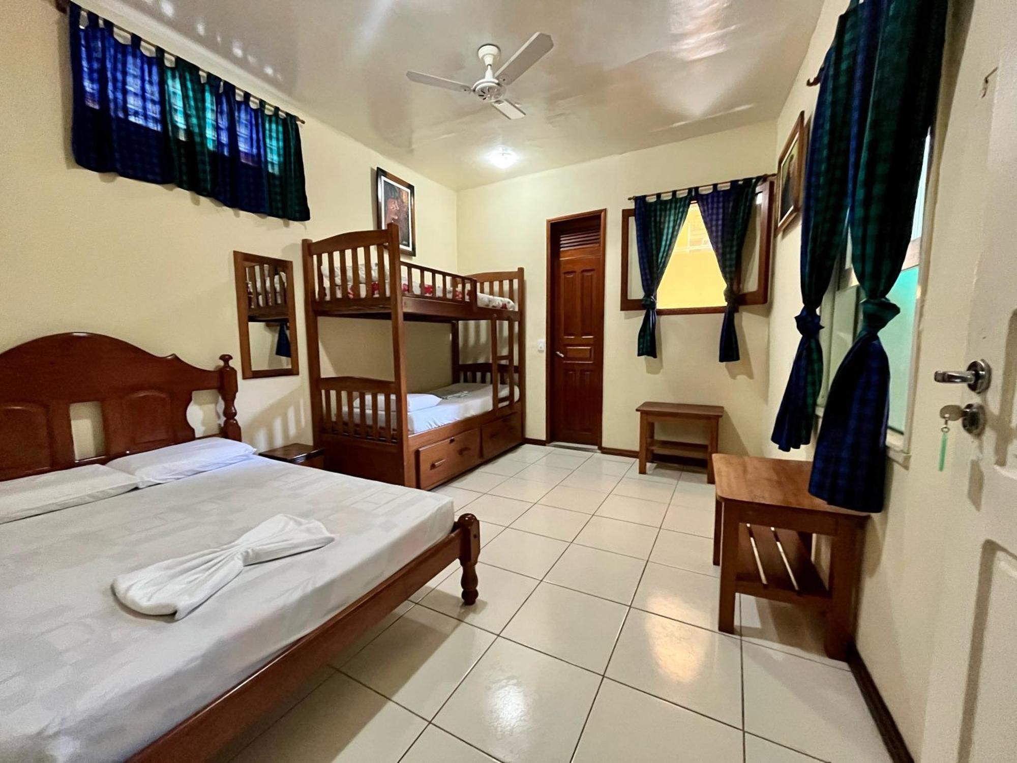 Hostel Manaus Eksteriør bilde